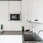 Teal 2 Apartment